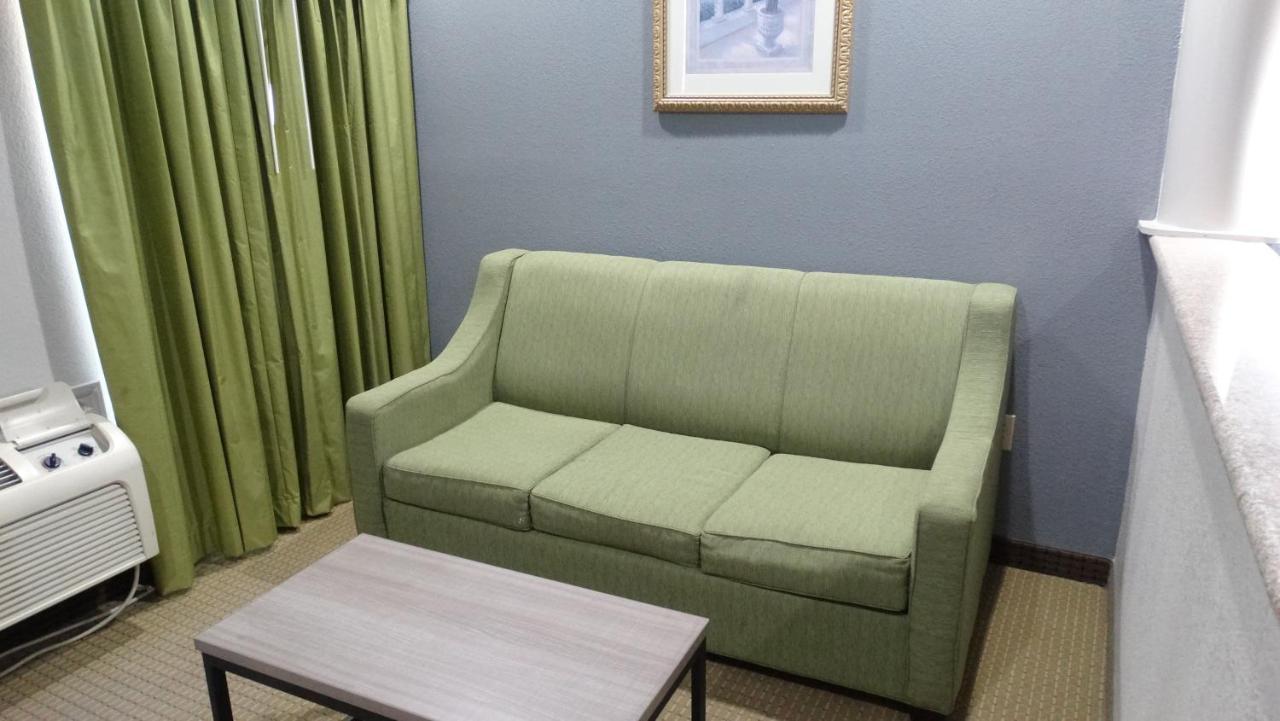 Regency Inn And Suites Humble Bagian luar foto