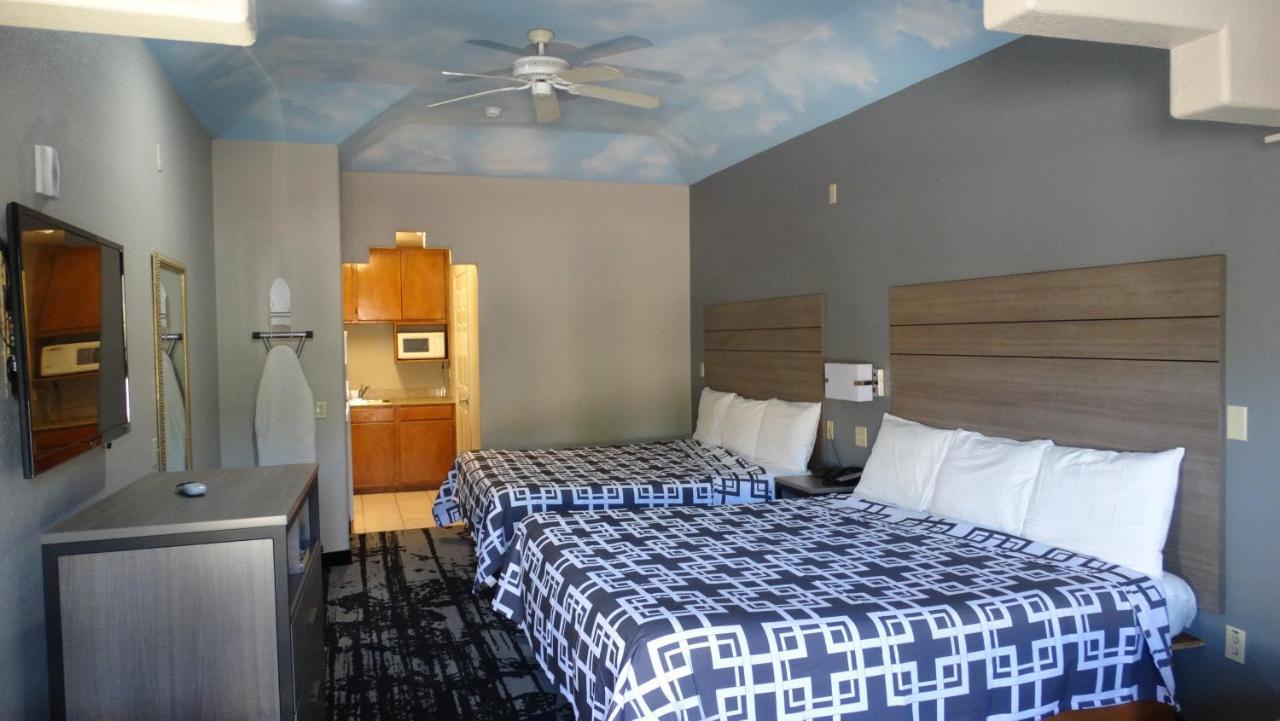 Regency Inn And Suites Humble Bagian luar foto